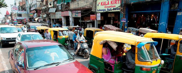 Old Delhi Verkehr Autorickshaw Tuk-Tuk