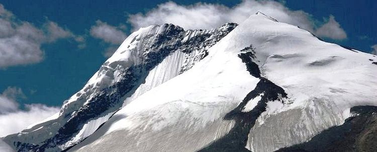 Ladakh Markha Trek Mt Kangyatse