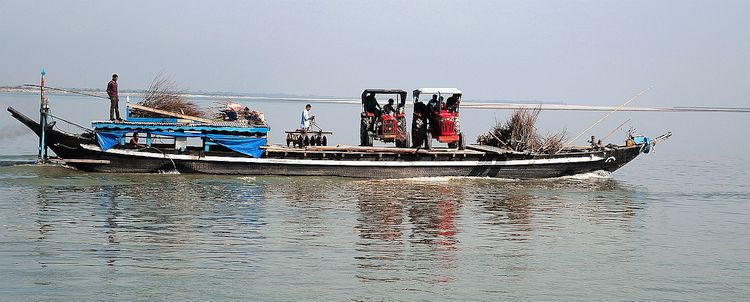 Brahmaputra Strom FÃ¤hre