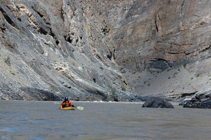 Rafting in White Waters