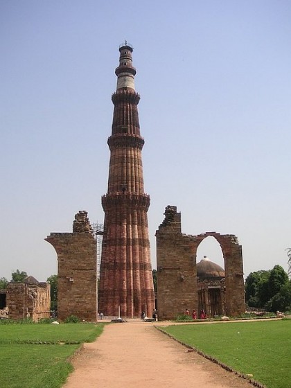  Qutub Minar in Delhi